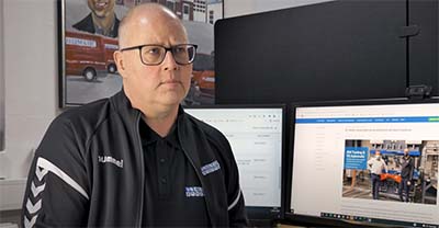 {slide.module_style.background.background_image.alt}