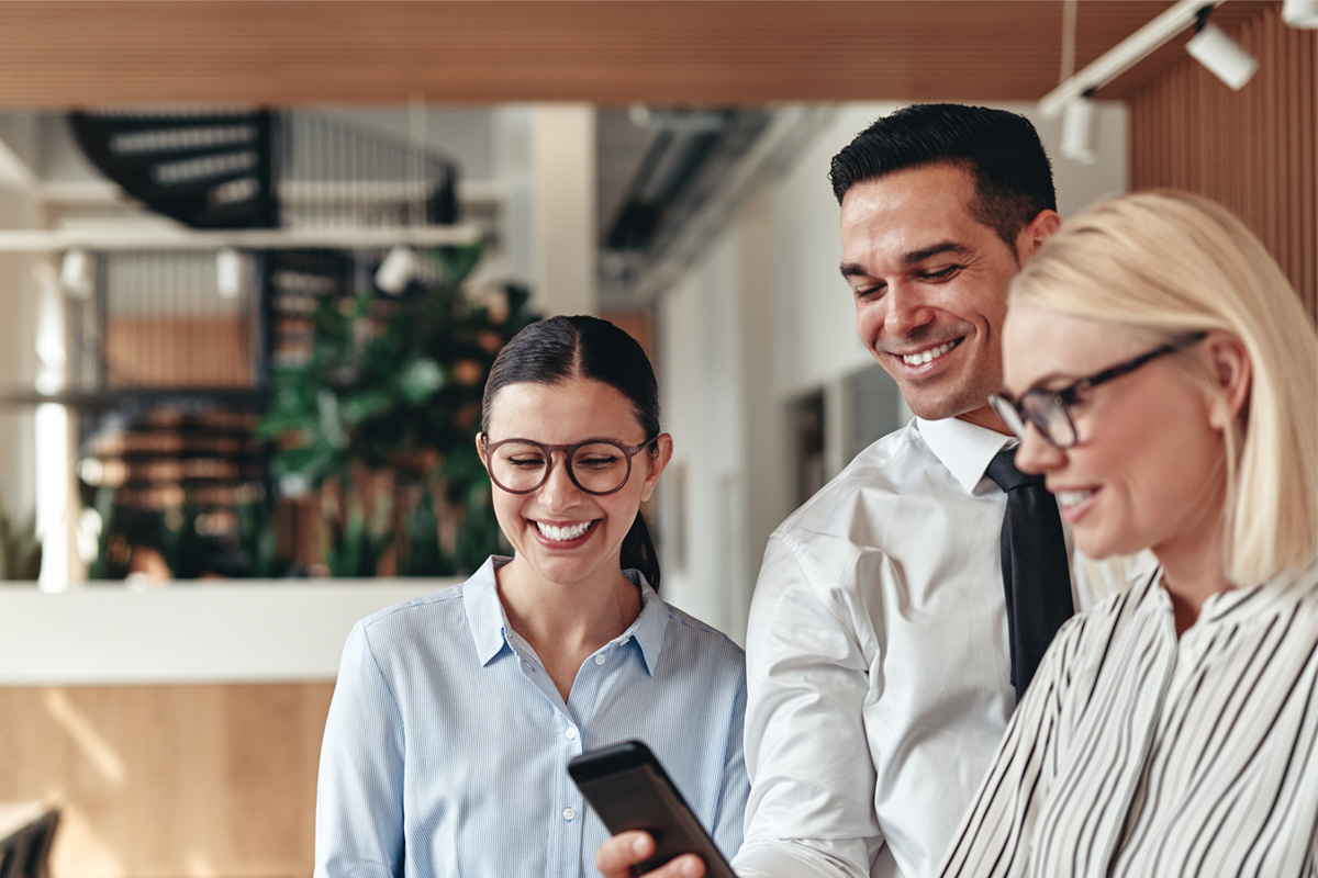 {slide.module_style.background.background_image.alt}