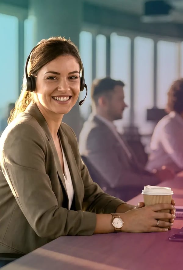 smiling_woman_headset_office_light_v3