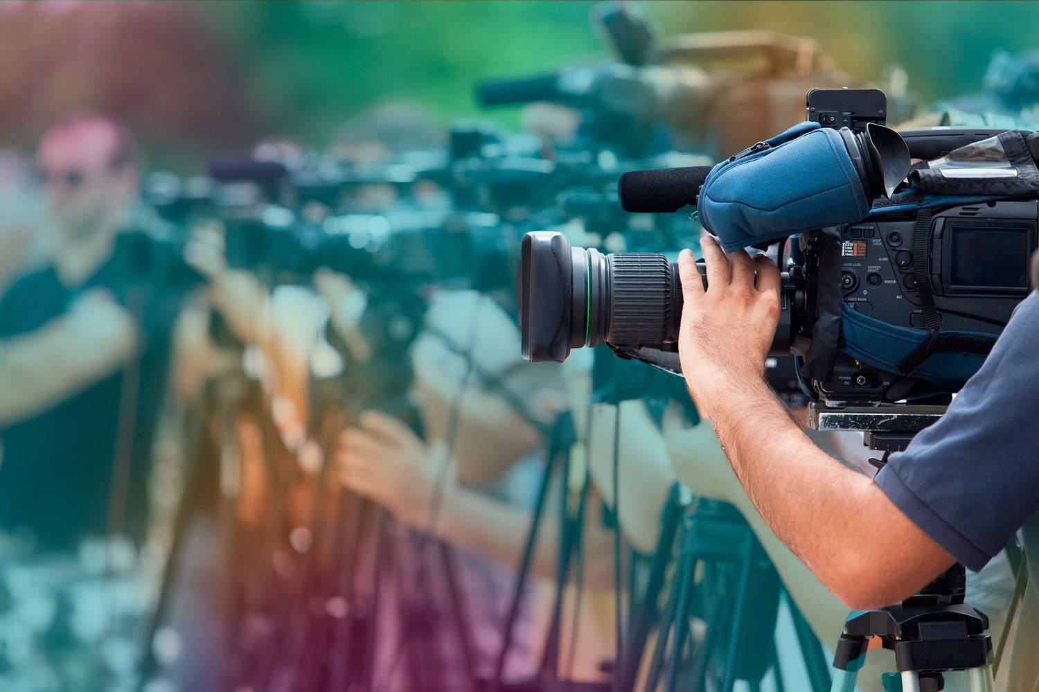 camera_man_with_camera