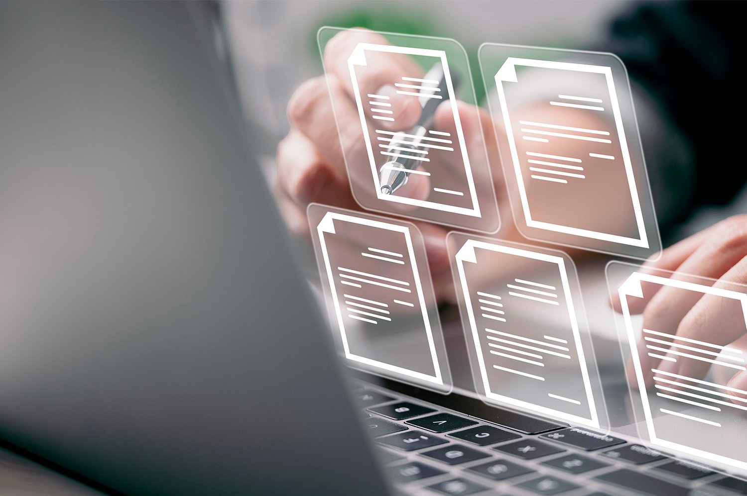 laptop_with_icons_floating