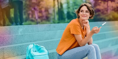 Tænk på det her, når du har telefonen med ud i varmen