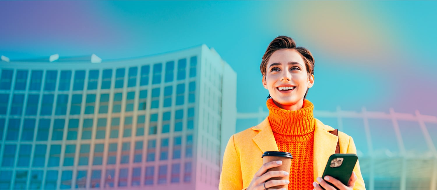 woman_outside_with_phone